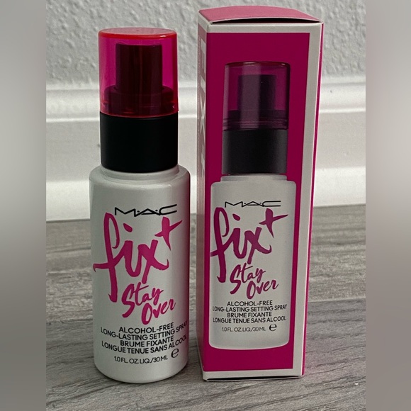 New Mac Fix +stay over long lasting setting spray 10 Fl Oz. Liquid 30 ml. - Picture 2 of 10